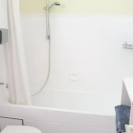 Schoene Aussicht * Langenargen